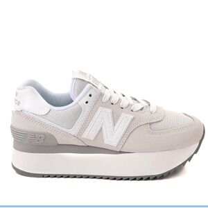 NWT new balance 574+